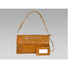 Plic Balenciaga Giant din piele camel