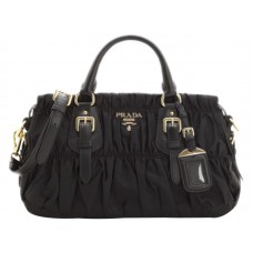 Geantă Prada Tessuto Gaufre din nailon cu mâner superior, neagră