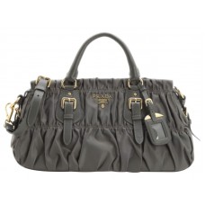 Geantă Prada Tessuto Gaufre din nailon cu mâner superior gri