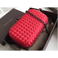 Clutch Bottega Veneta Nod În Roșu Boucher Intreccio
