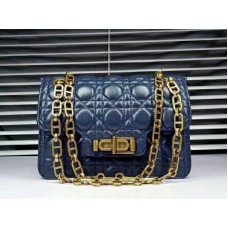 Geantă Dior Miss Dior din piele de miel neagră, albastră