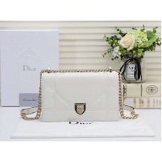 Geanta Dior Diorama din piele de miel alba d05283