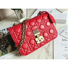 Geanta Dior Dioraddict din piele de miel Rosie d58182