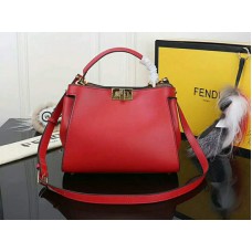 Geantă Fendi Peekaboo Essential din piele de vițel roșie