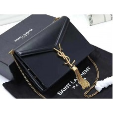 Geantă Saint Laurent Cassandra cu monogramă, piele de vițel, neagră