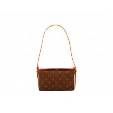 Recitalul Monogramelor Louis Vuitton
