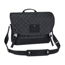 Geantă Louis Vuitton Monogram Eclipse Canvas Messenger Mm Voyager